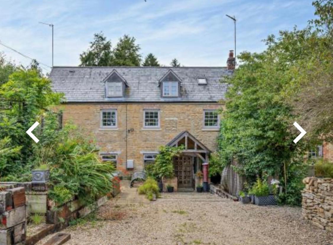 Luxury Country Cottage With A View Enstone Экстерьер фото